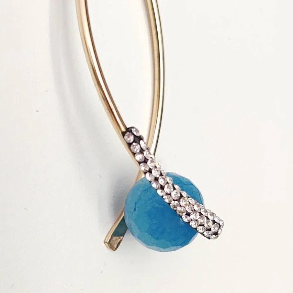 Blue bead, cz and gold pendant necklace